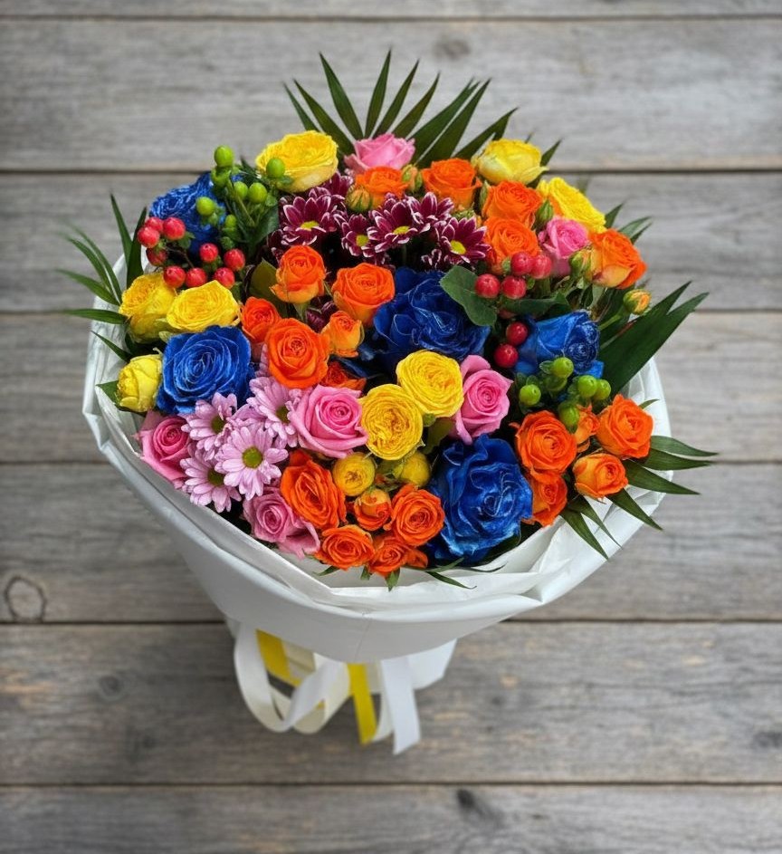 Букет цветов из: Розы и Хризантемы в Пласте