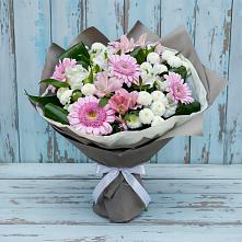 Букет цветов из:  Герберы, Альстромерии и Хризантемы #REPLACE_PRED# Пласте