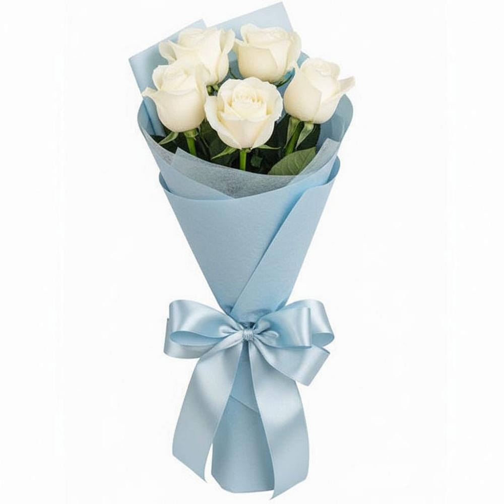 Букет 5 Белых роз Проуд в Пласте