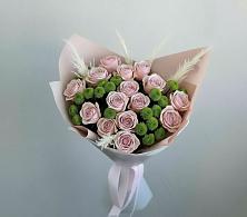 Букет цветов из:  Розы и Хризантемы #REPLACE_PRED# Пласте
