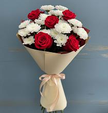 Букет цветов из:  Розы и Хризантемы #REPLACE_PRED# Пласте
