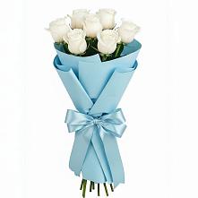 Букет 7 белых роз Проуд в Пласте