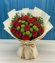 Букет цветов из:  Розы и Хризантемы #REPLACE_PRED# Пласте