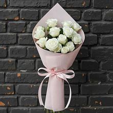 Букет цветов из:  Розы #REPLACE_PRED# Пласте