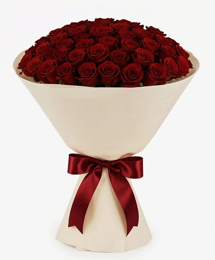 Букет 101 Бордовая роза Блэк Бакарра в Пласте